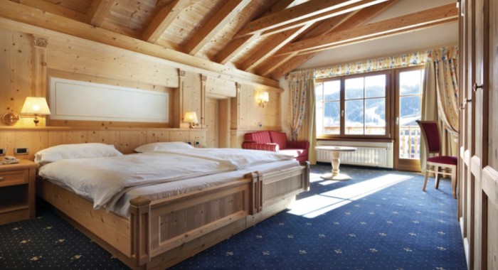 TH Corvara Greif Hotel, La Villa & Corvara ski chalet, image 4